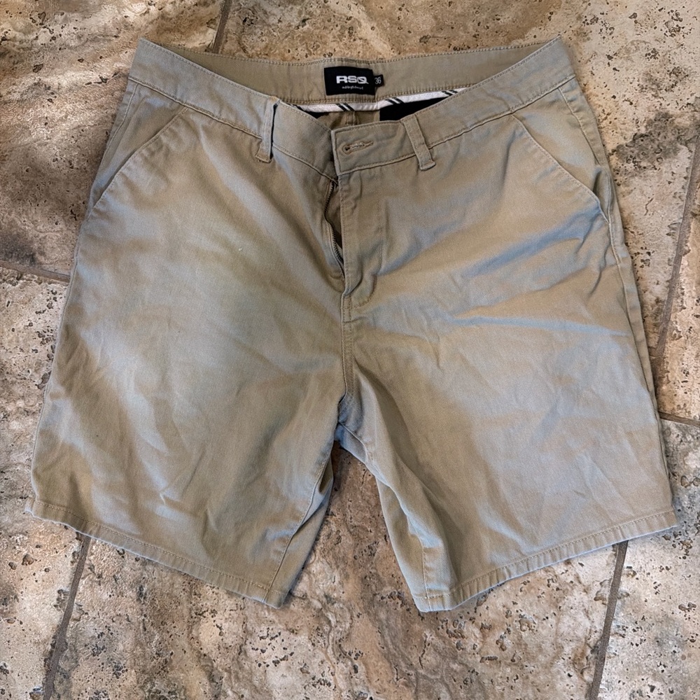 RSQ Men's Khaki Flat Front Shorts